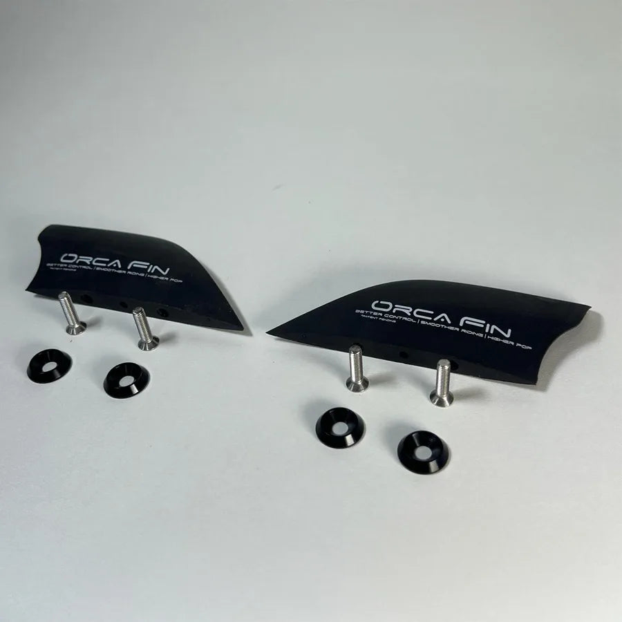 ORCA big air kiteboard fins set – 2 heel-side fins with stainless screws and washers