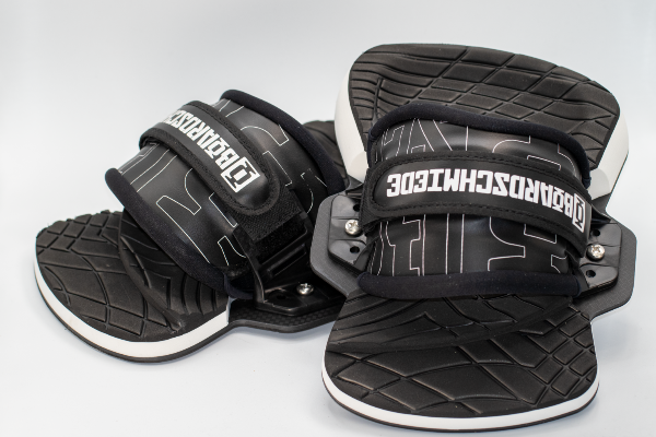 Boardschmiede kiteboard binding basic line — fits size 41-46